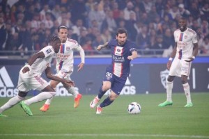 开云体育下载-王勤伯：梅内连线撕裂里昂 姆巴佩在学会服务队友！