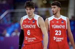 开云体育下载-欧锦赛淘汰赛拉开帷幕 法德西斯谁能强势晋级？